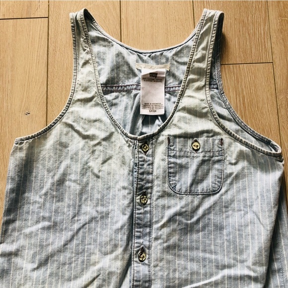 Levi’s Light Wash Chambray Striped Romper - Picture 4 of 9